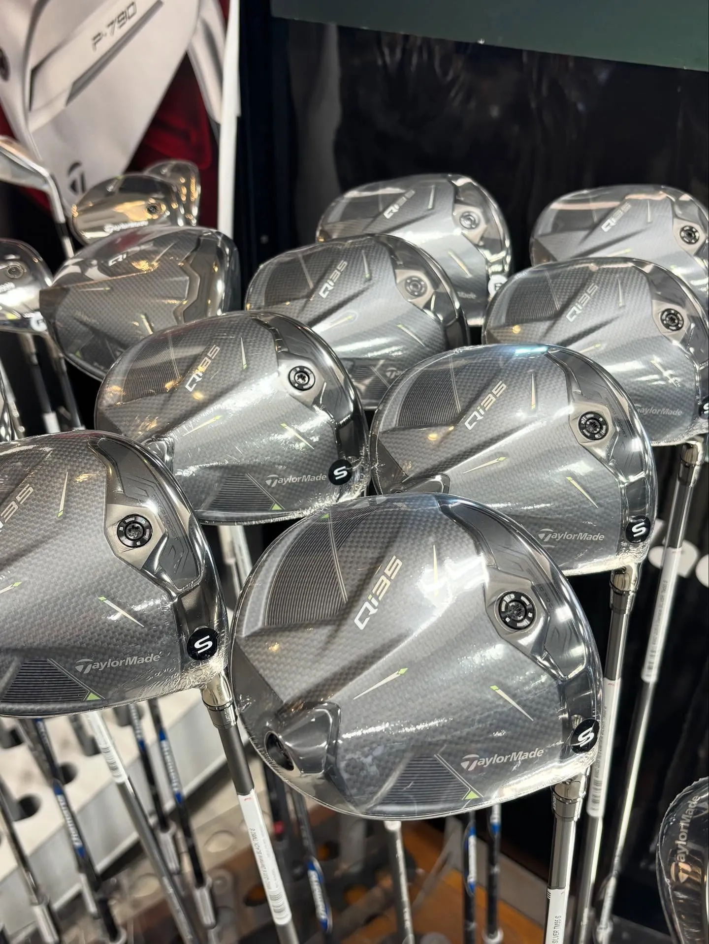 テーラーメイドQi35シリーズ