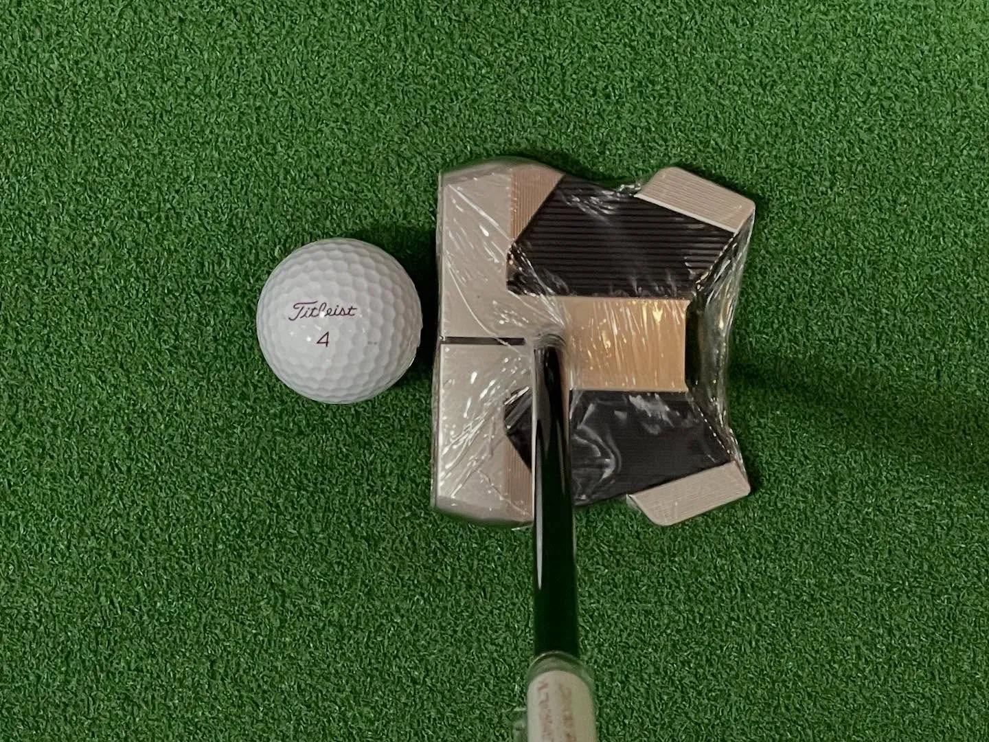 スコッティ・キャメロンから