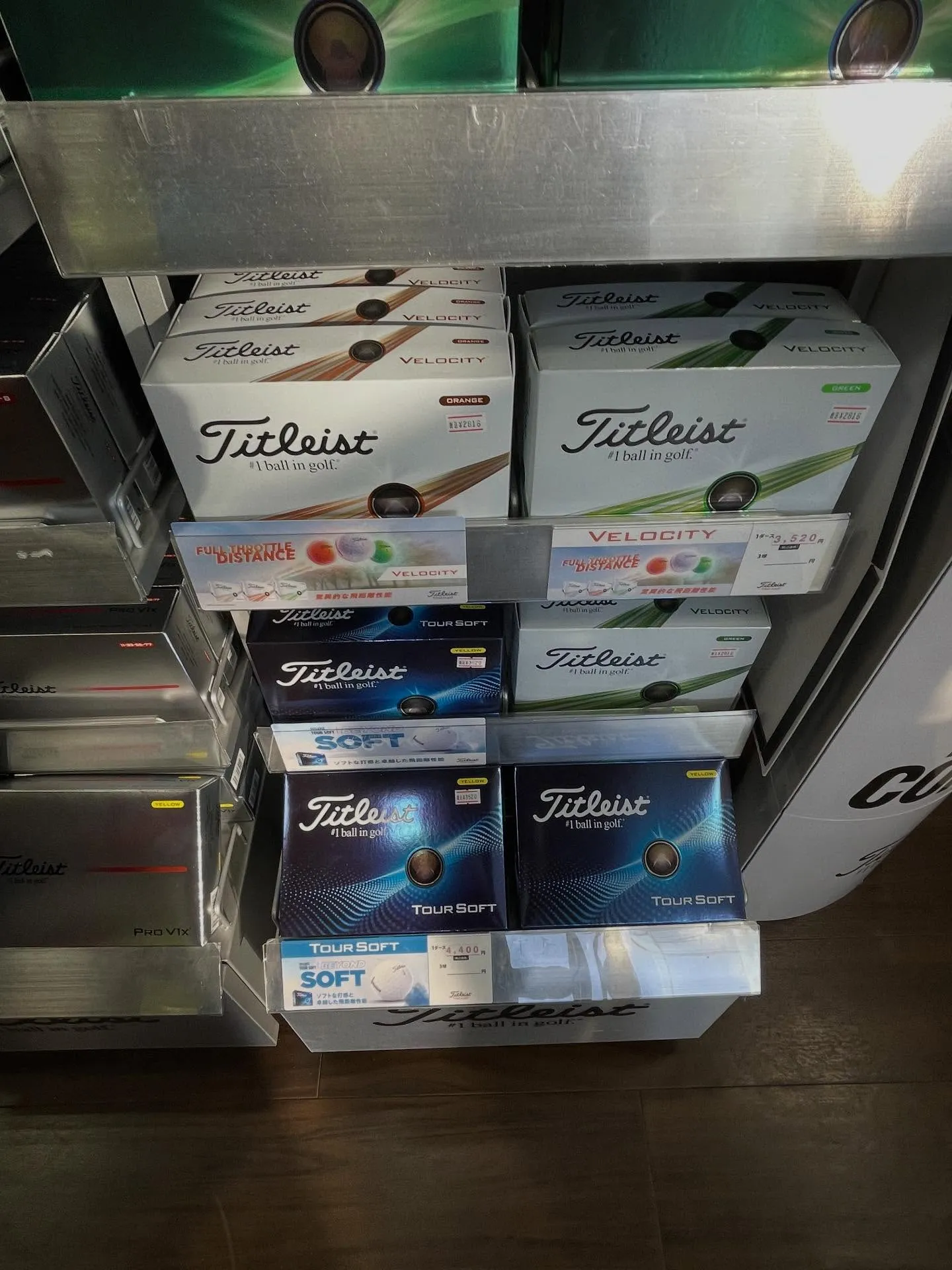 欠品していたタイトリストPROv1シリーズ入荷しました✨