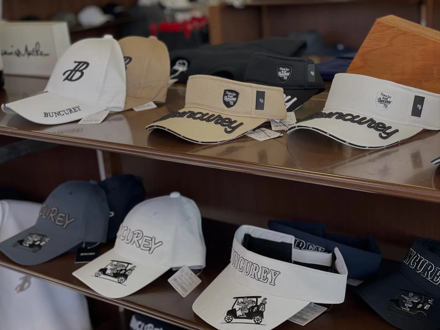 ただ今スズキゴルフではBUNCUREY ポップアップイベント...