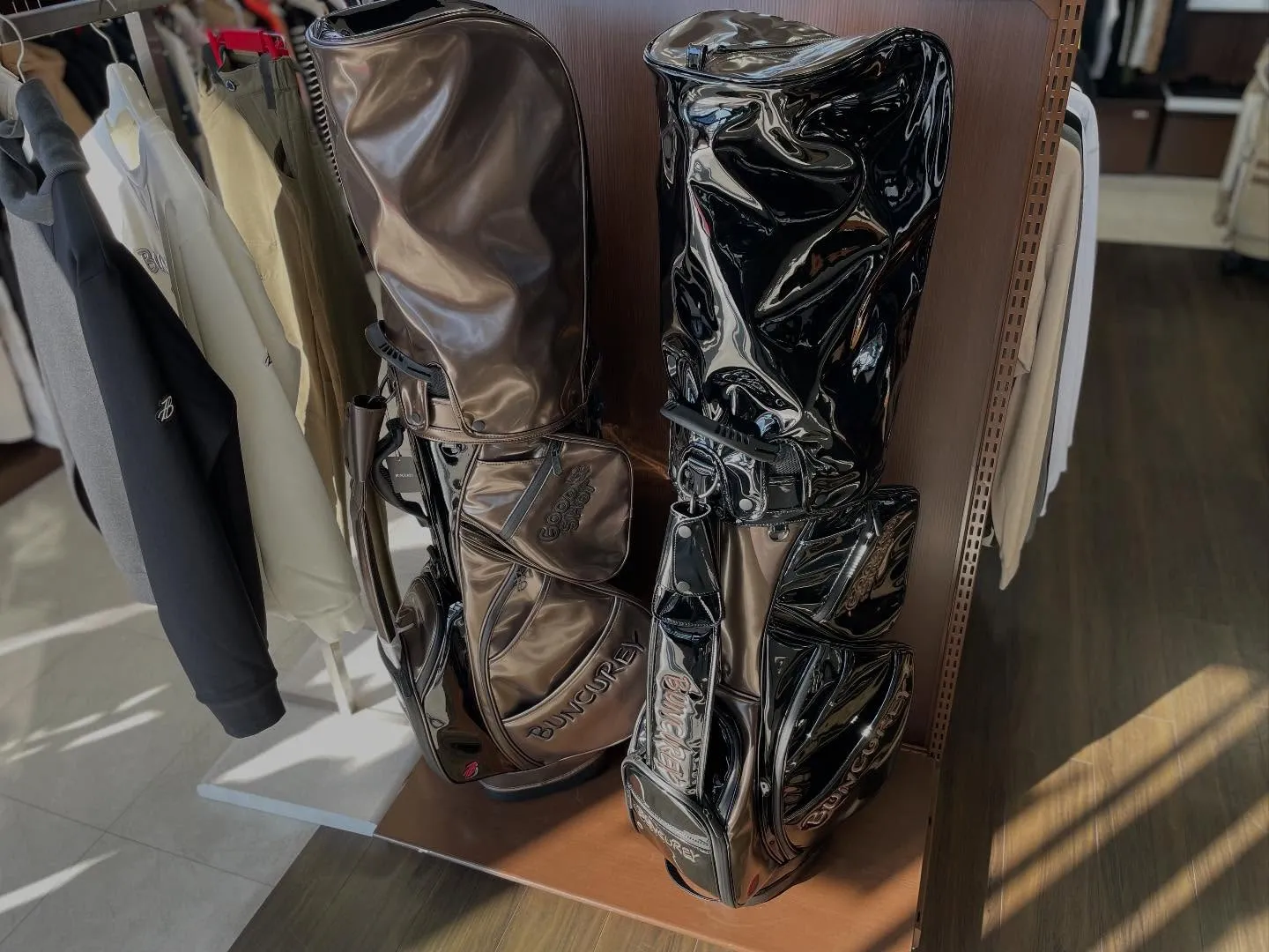 ただ今スズキゴルフではBUNCUREY ポップアップイベント...