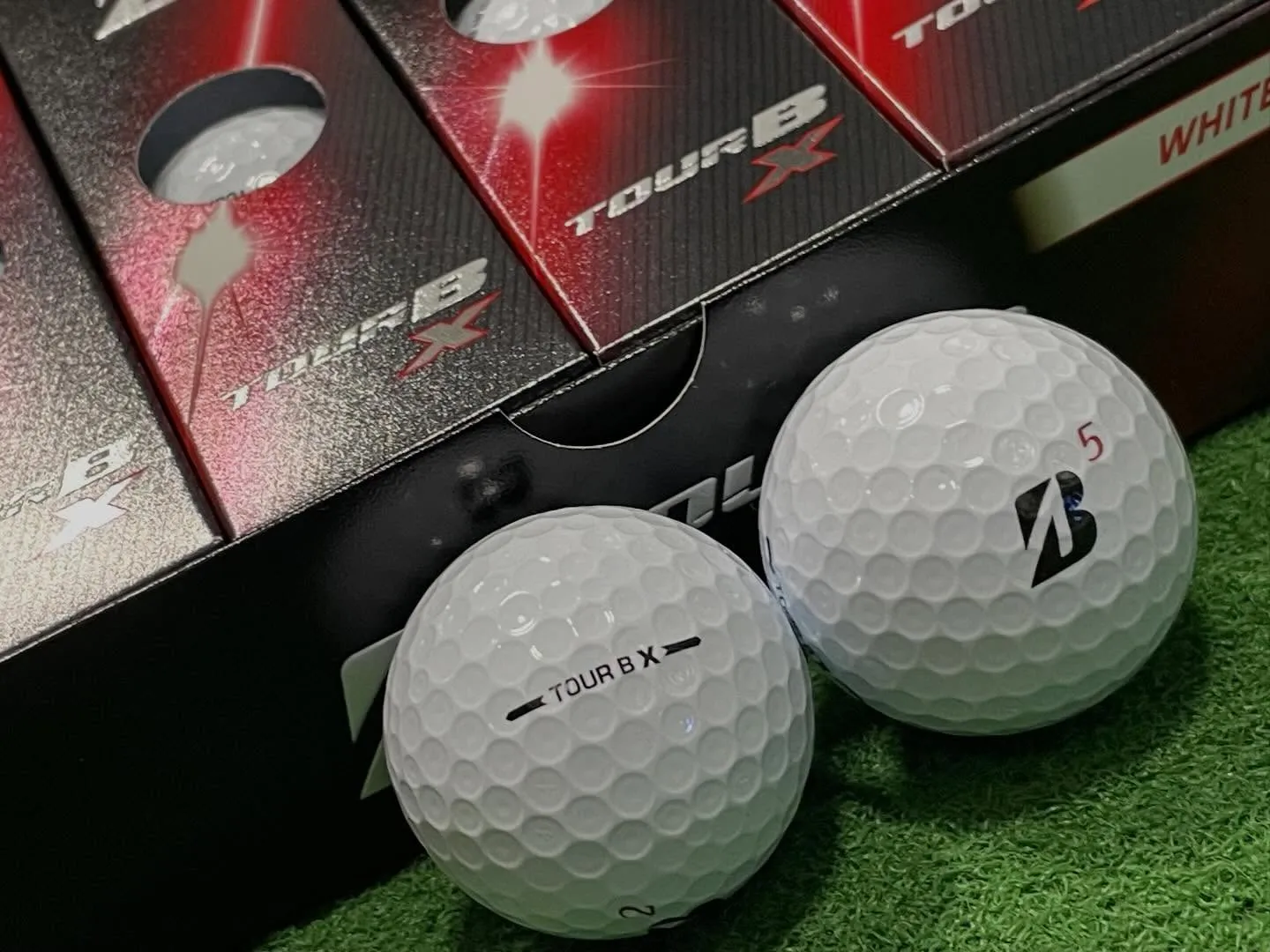 ブリヂストンからもNEWボールが発売✨