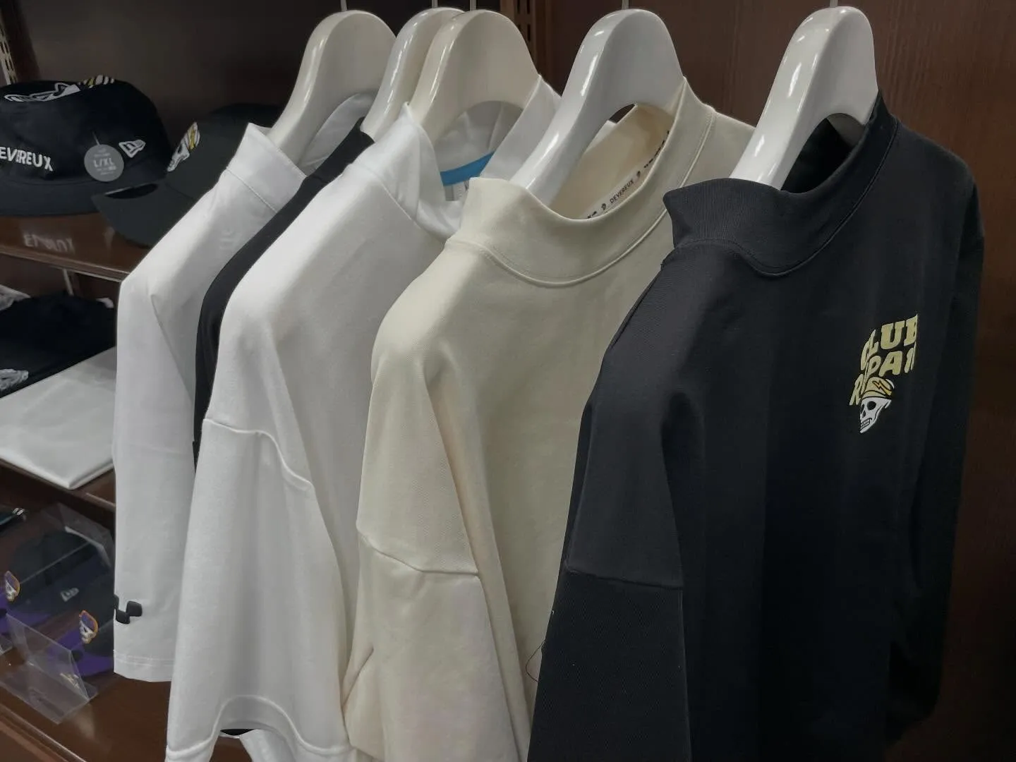 春夏ウェア続々入荷しております✨