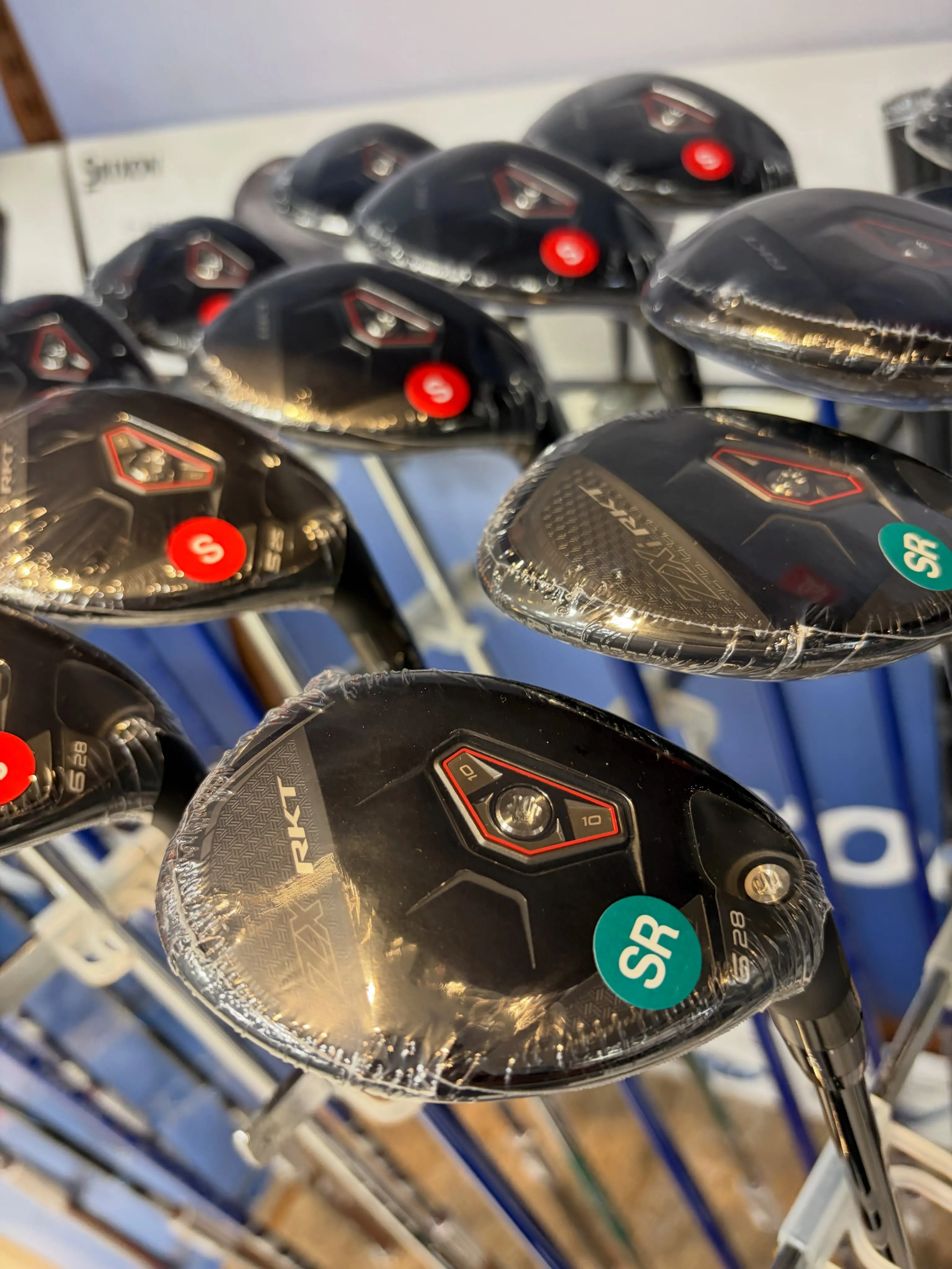 本日発売 SRIXON ZXi RKT‼️