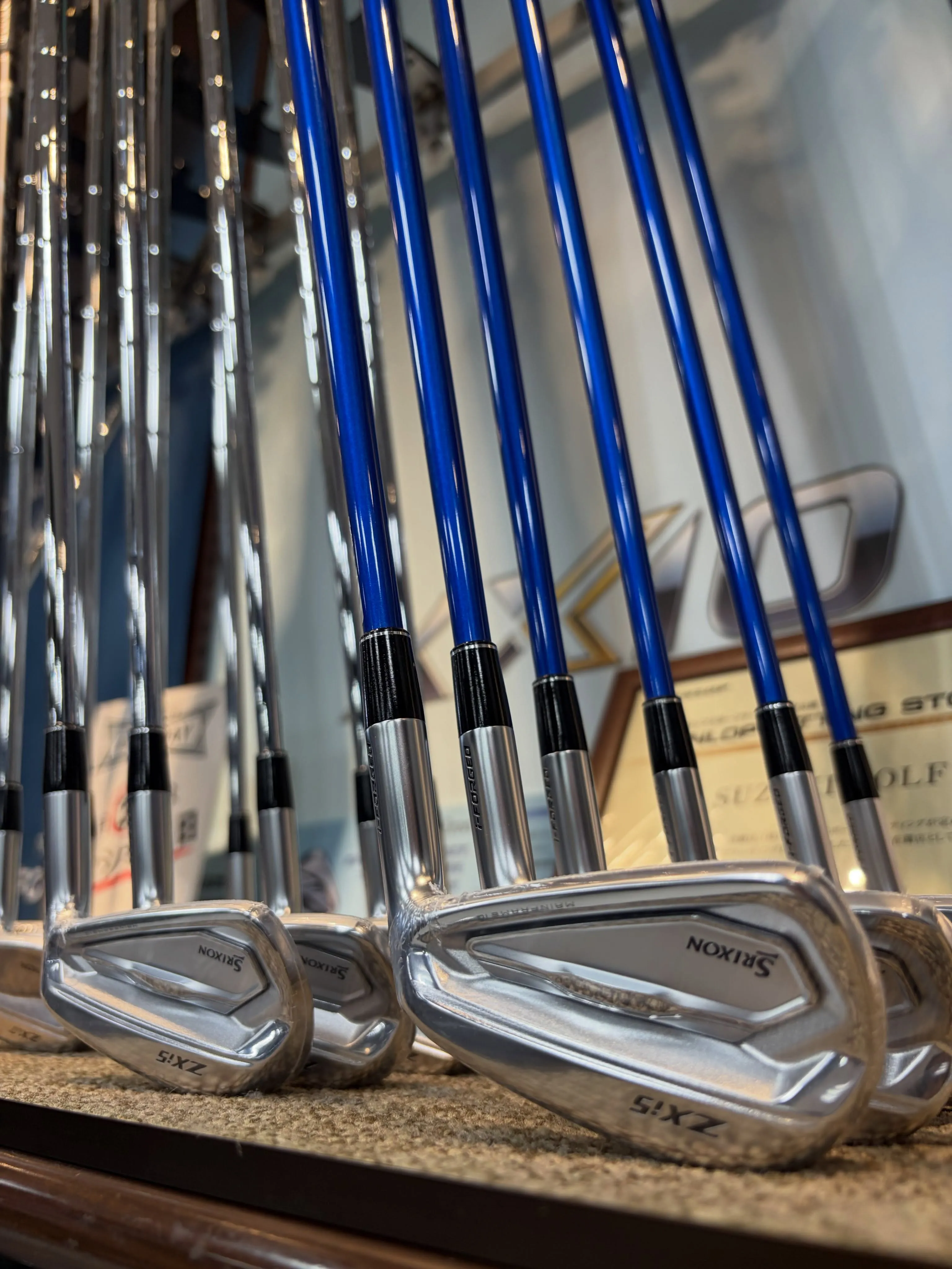 本日発売 SRIXON ZXi RKT‼️