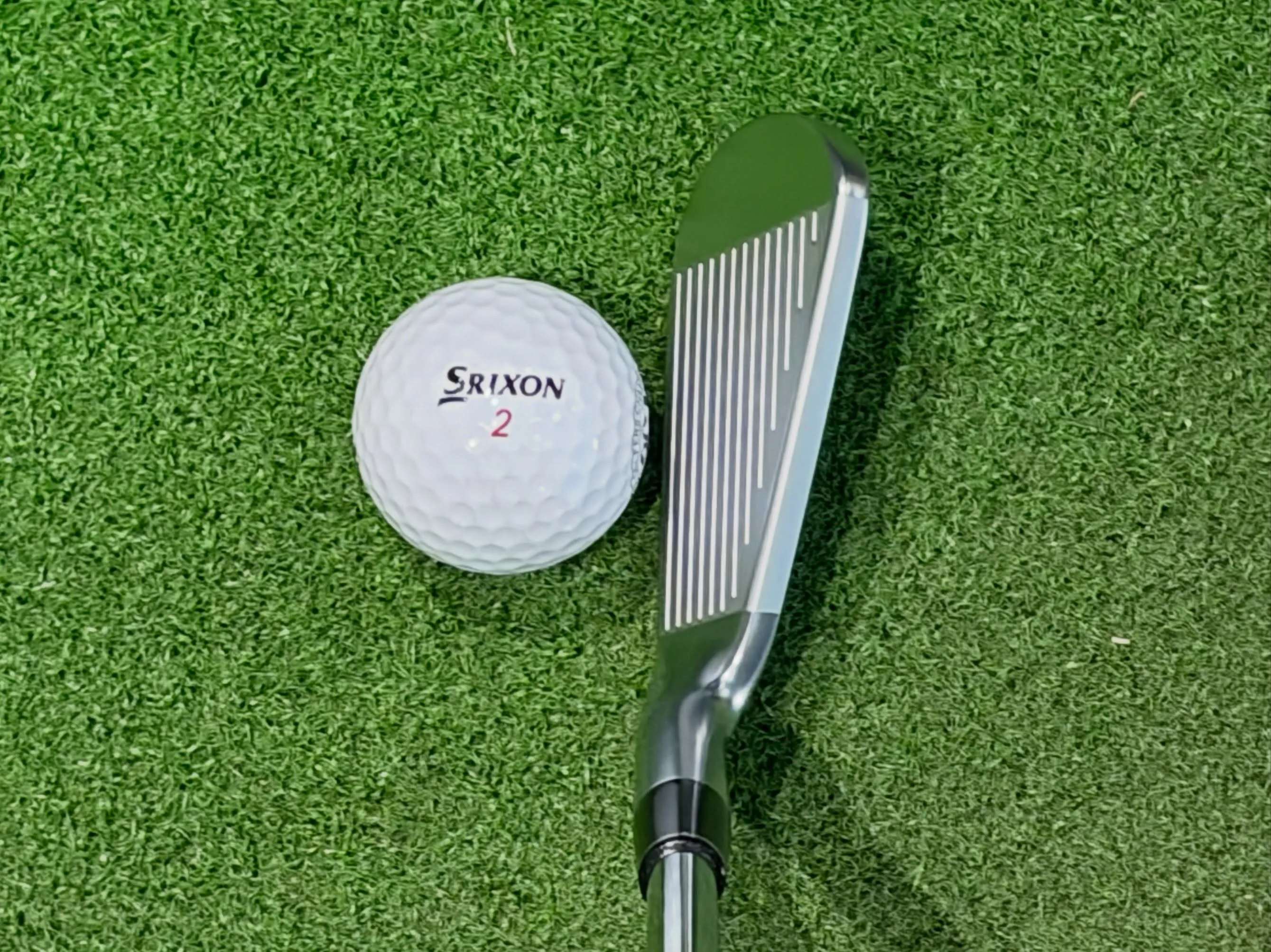 今月12日に発売したSRIXON ZXiシリーズ